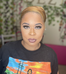 Natural glam for DeziBeat