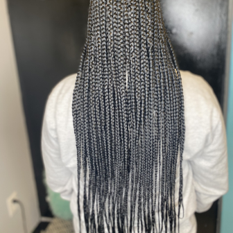 Knotless Braids for Atl_Browz_N_Braidz