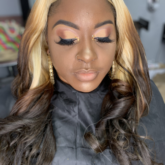 Shimmery/Glitter look for HausofRosé