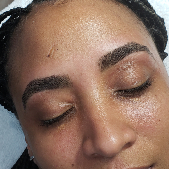 Eyebrow Wax for Pinnacle_Point_Wellness