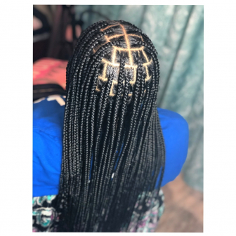 Knotless Braids for Creative_Shawnte