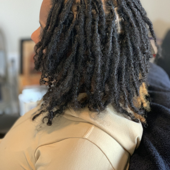 Loc Retwist for Locs_by_Niq