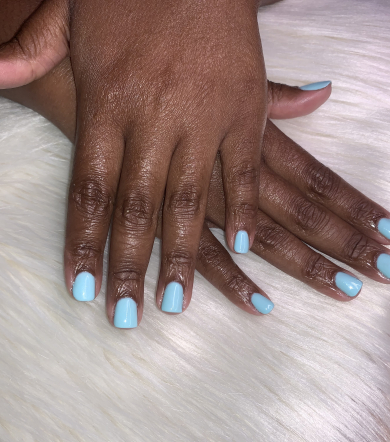 Manicure for Mia’s_Beauty_Palace