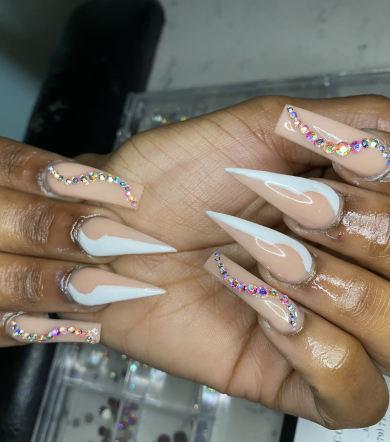 Acrylic for Nails_By_Sade
